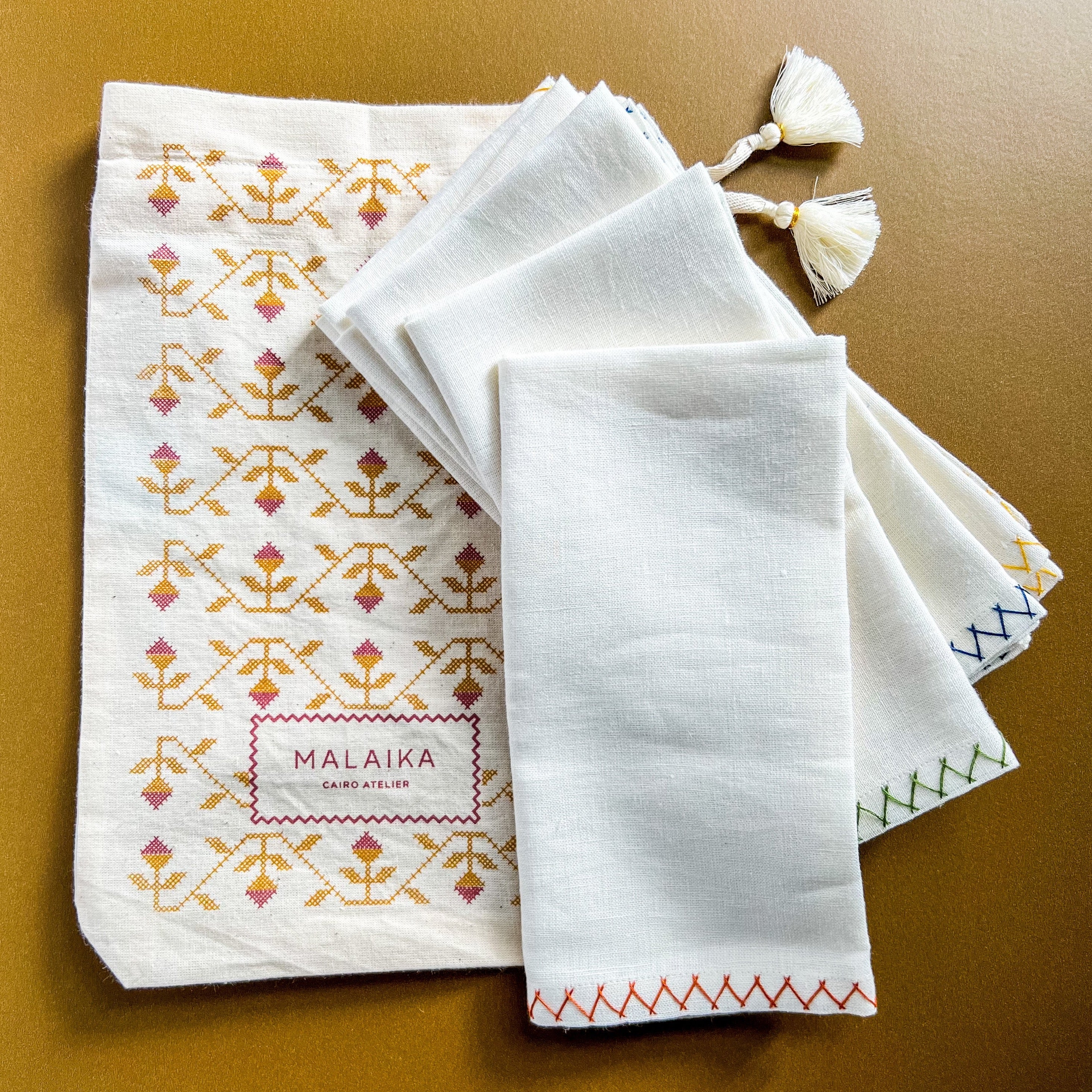 hand-stitched zig zag linen napkins multiple colors